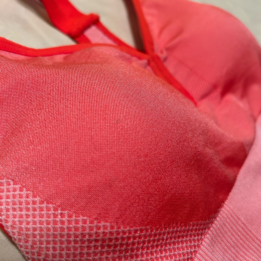 Nike Reddish Orange Textured Y-back Wide-Band Sports Bra size Small - Picture 7 of 7